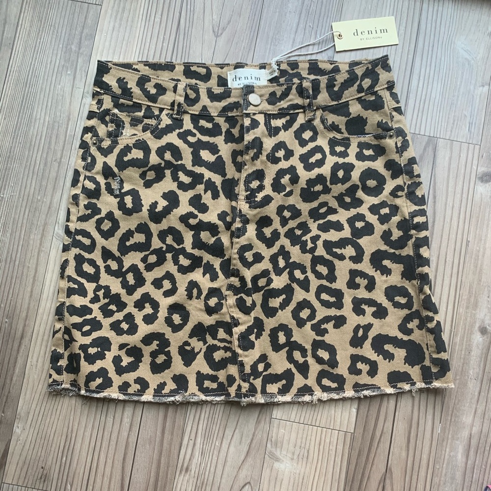 NWT leopard denim skirt